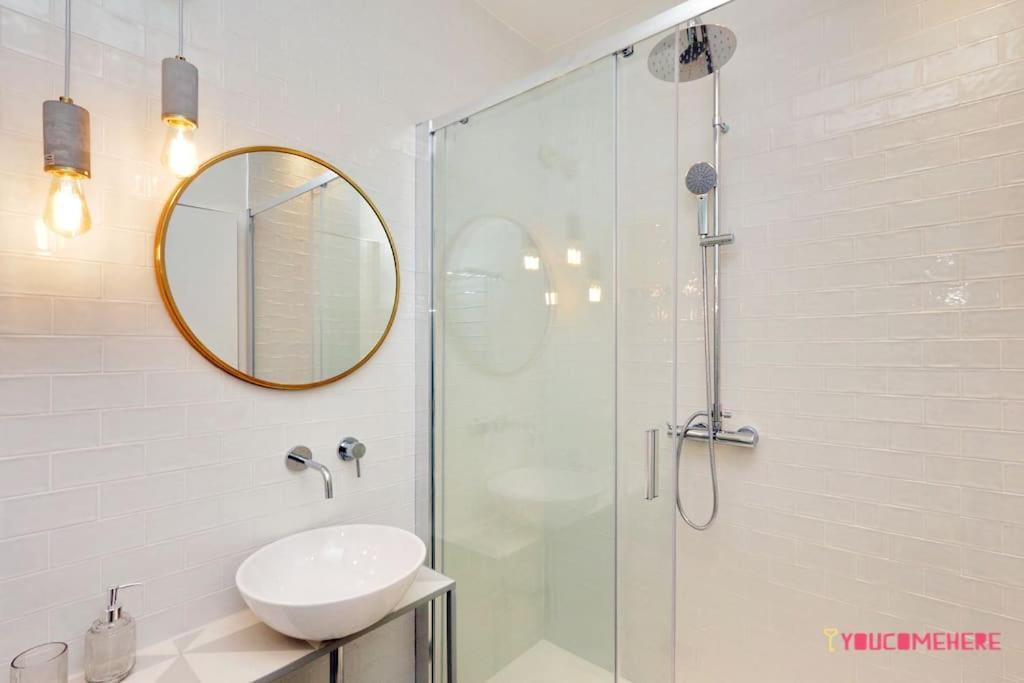 Ych-Renovated And Design Flat Close To The Center Rom Exteriör bild