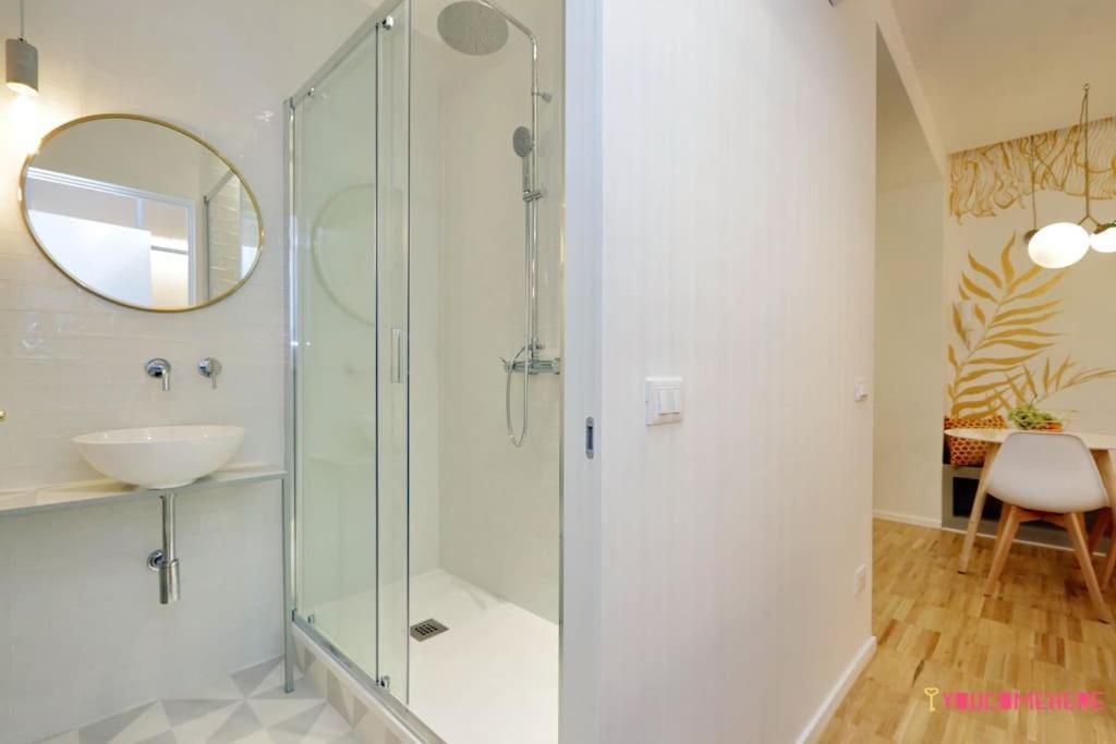 Ych-Renovated And Design Flat Close To The Center Rom Exteriör bild