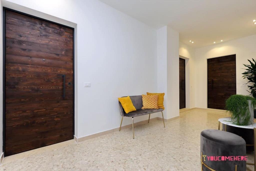 Ych-Renovated And Design Flat Close To The Center Rom Exteriör bild